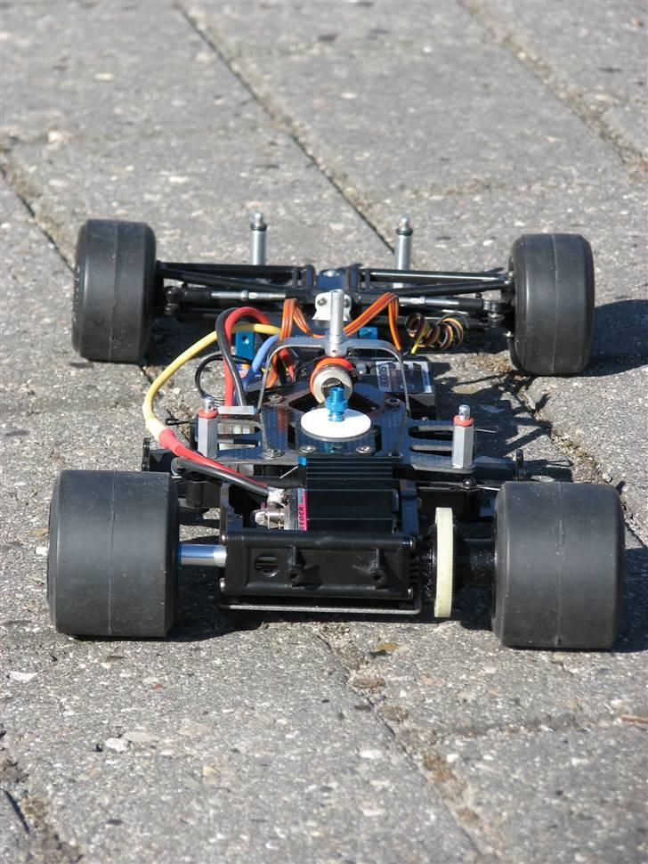 Bil Tamiya F103 LM TRF billede 12