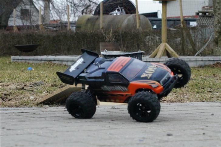 Bil Stealth X09 Brushl - Byttet billede 3