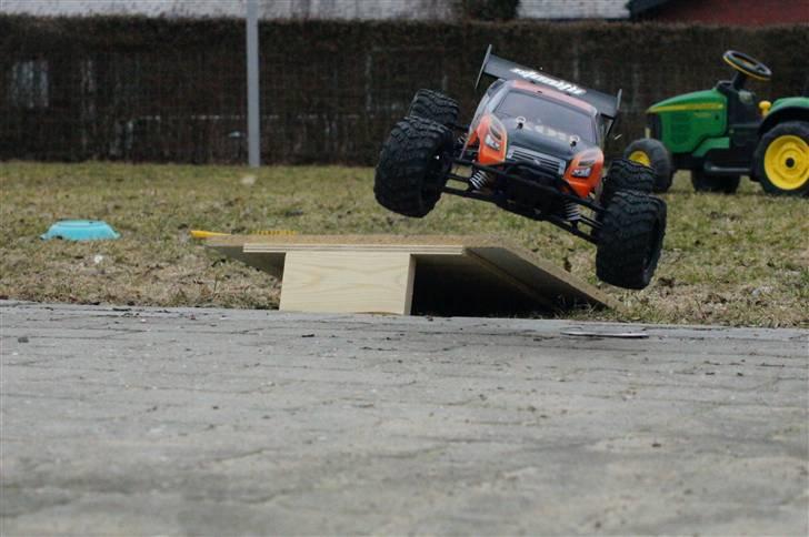 Bil Stealth X09 Brushl - Byttet billede 4