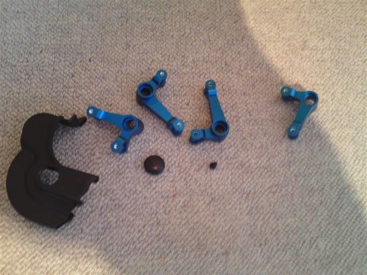 Bil Traxxas E-revo BRUSHLESS!  - Uhh lidt nye dele! billede 20