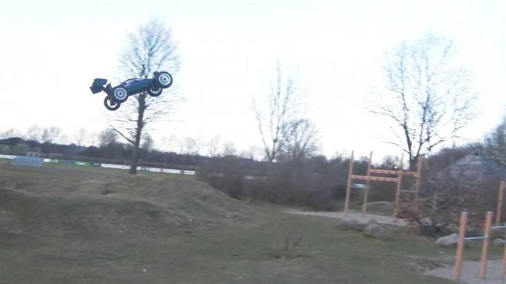 Buggy AE RC8Be Factory Team billede 13