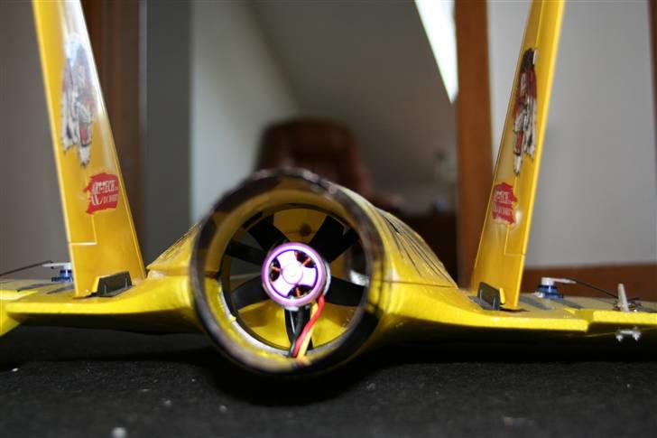 Fly jetiger. Arttech - 4200Kv brushles outrunner. billede 4