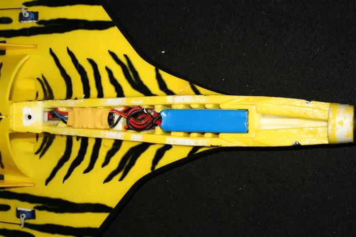 Fly jetiger. Arttech - 4S Lipo billede 7