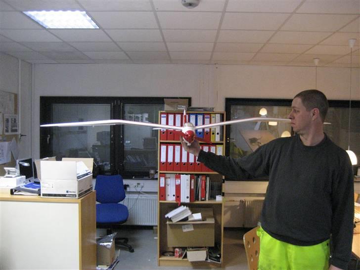 Fly Minimoa 2mtr Glider EPO R.I.P. - den slanke er flyveren billede 2