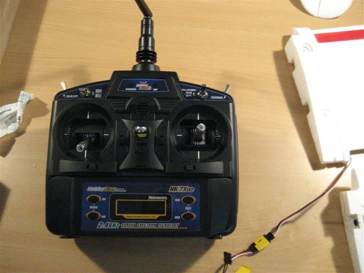 Fly Minimoa 2mtr Glider EPO R.I.P. - virker super fed-dog er den ikke EU godkendt, da sende styrken er for kraftig! billede 4