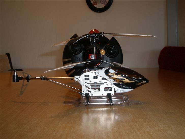 Helikopter Swift 3 Sort billede 2