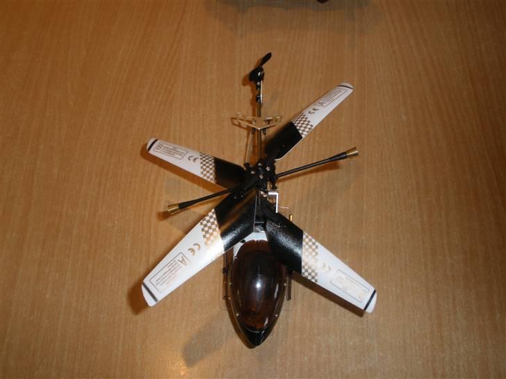 Helikopter Swift 3 Sort billede 7