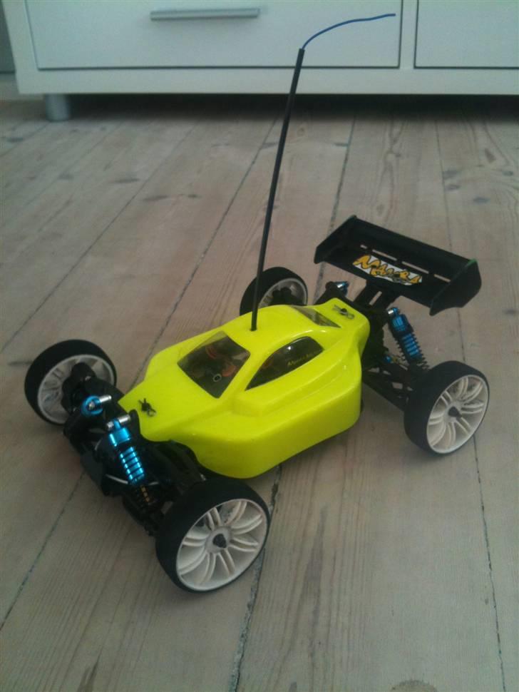 Bil Lrp Shark Factory Team  billede 2