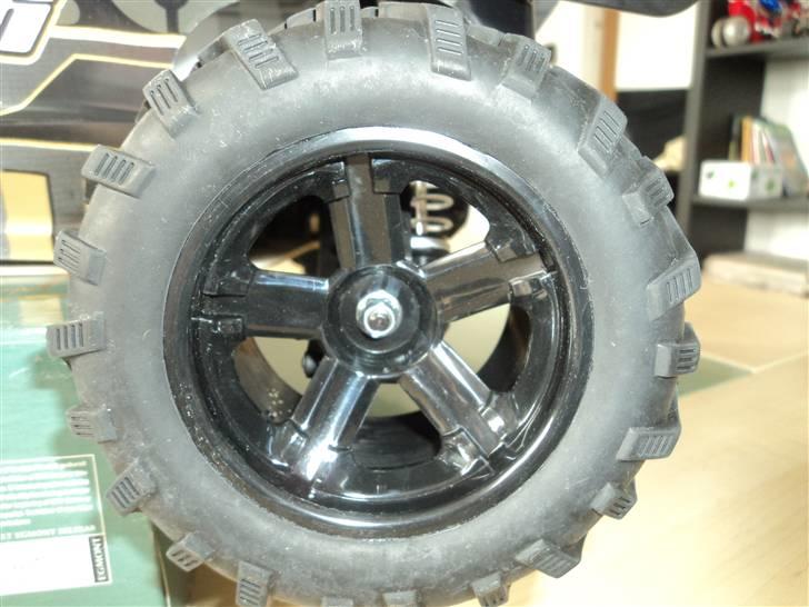 Truck Stealth X09 brushless billede 7