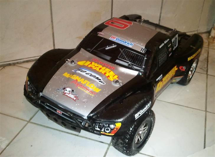 Off-Roader Traxxas Slash 4x4 Solgt - Så er det yderste vasket af. billede 2