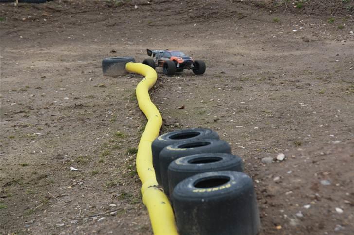 Off-Roader Stealth X09 BL 2.4GHz billede 9