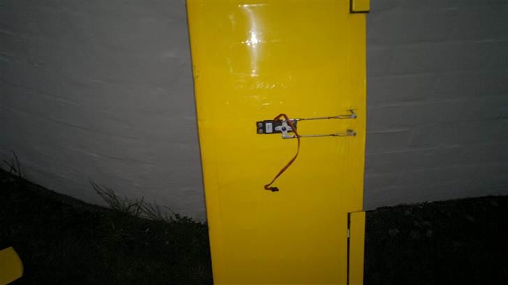 Fly trainer Graupner Afgået ved styrt - bæreplan med graupner servo billede 5