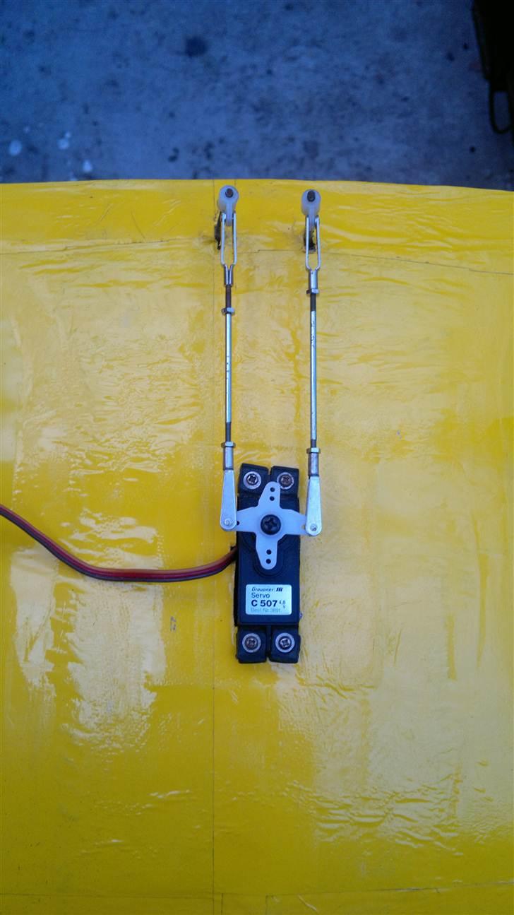 Fly trainer Graupner Afgået ved styrt - bæreplan billede 11