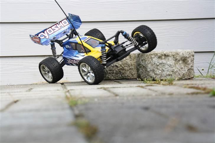 Buggy kyosho lazer ZX-5 billede 6