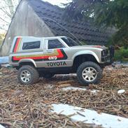 Off-Roader Nikko Toyota Hilux 4WD
