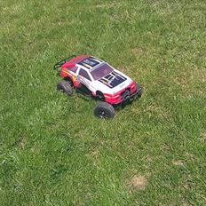 Off-Roader Traxxas Slayer Pro