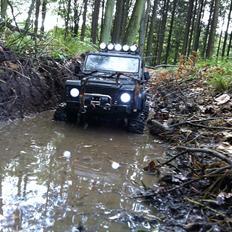 Bil Defender - Axial SCX10