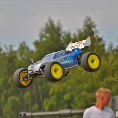 Off-Roader Hong Nor X1CRT *BYTTET*