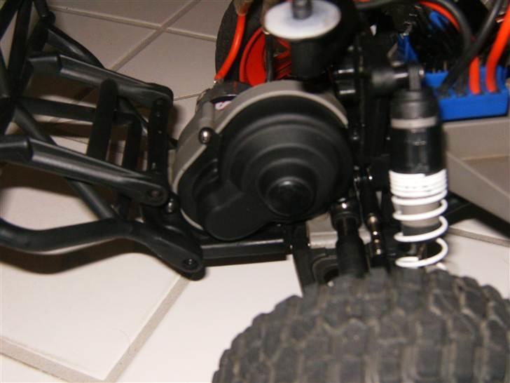Bil Traxxas Slash 2 WD billede 15