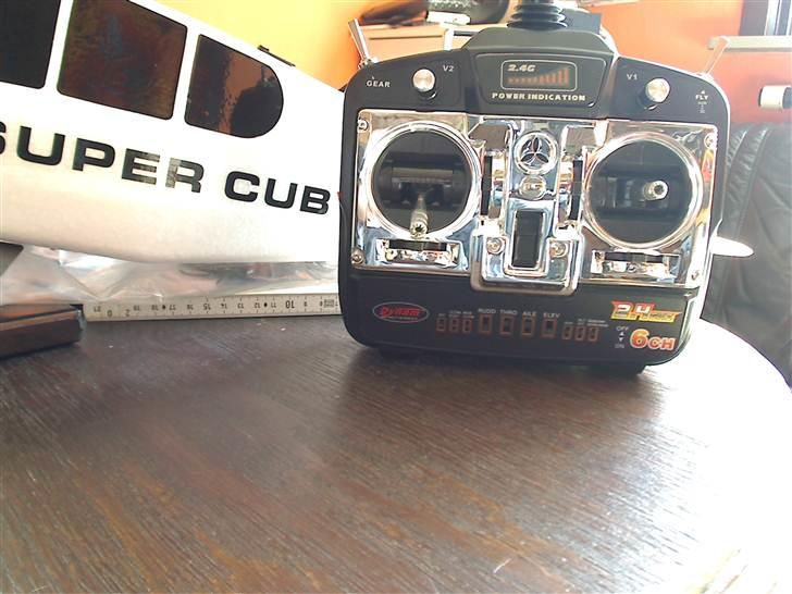 Fly Supercub PA-18 - 2.4Ghz Sender 6ch / Modtager 7ch billede 5