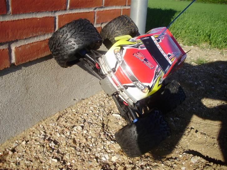 Off-Roader Traxxas T-Maxx 3,3 billede 4