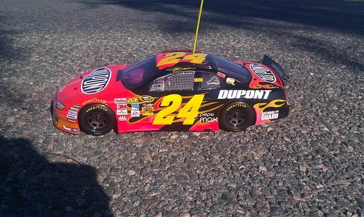 Bil HPI RS4 2 Jeff Gordon 24 - HPI RS4 2 Chevrolet Impala SS Jeff Gordon´s Dupont 24. billede 3