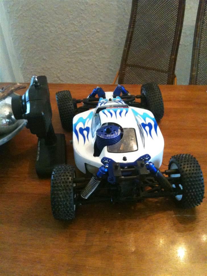 Buggy kyosho inferno 7,5 billede 2