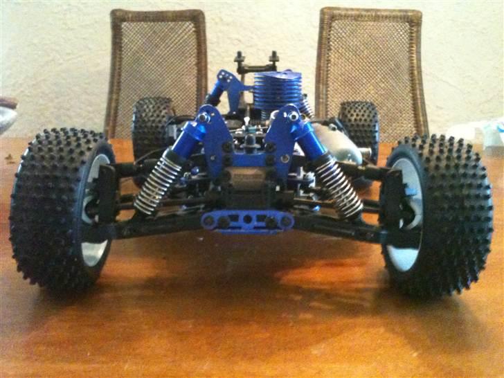 Buggy kyosho inferno 7,5 billede 7