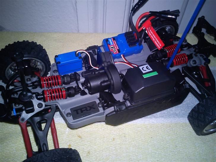 Off-Roader Traxxas Slash 4WD 1/16 billede 6