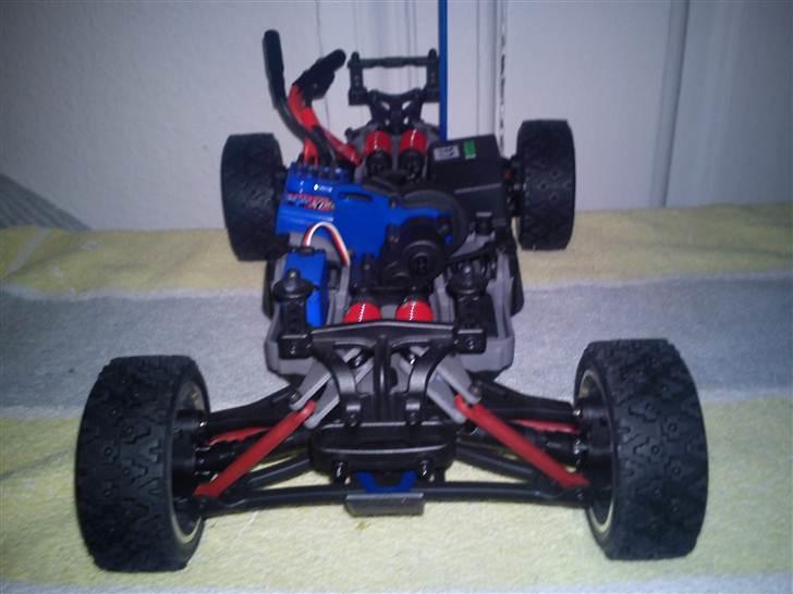 Off-Roader Traxxas Slash 4WD 1/16 billede 8