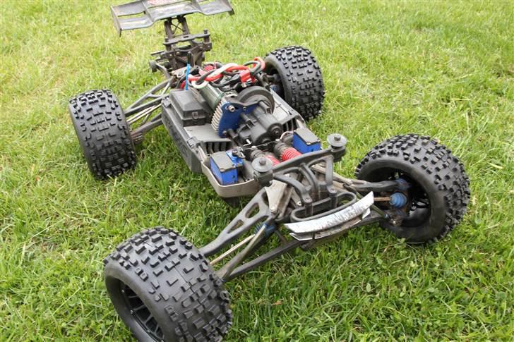 Bil Traxxas E-revo BL billede 4