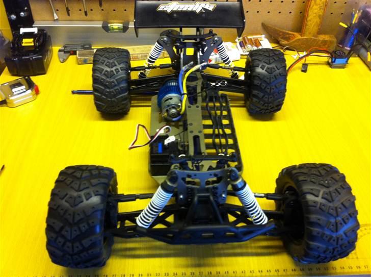 Off-Roader  Stealth X09 billede 2