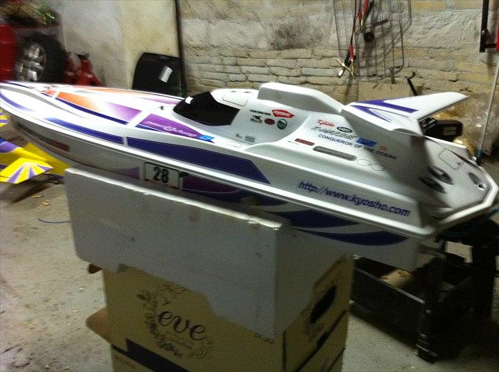 Båd kyosho sunstorm 1000 SOLGT billede 3