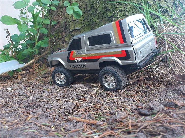 Off-Roader Nikko Toyota Hilux 4WD billede 1