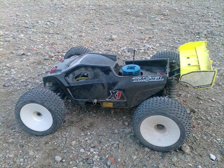 Off-Roader X1 CRT PRO Hong Nor - Efter lidt ræs i en grusgrav,,, synd den bliver støvet billede 7