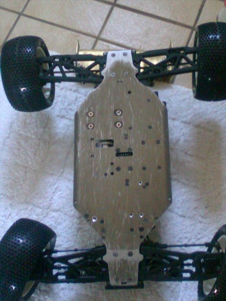 Off-Roader X1 CRT PRO Hong Nor billede 9