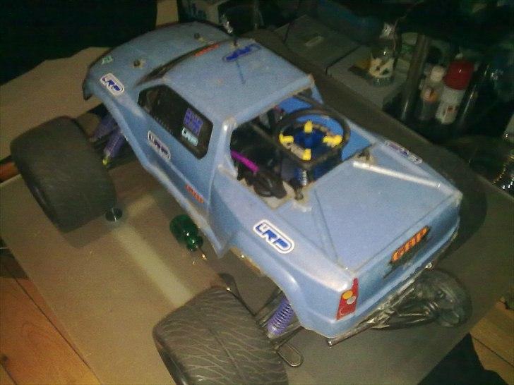 Off-Roader Savage le - os bare en test af dæmper. virker skod billede 5