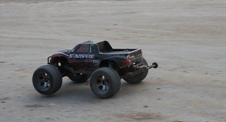 Off-Roader Traxxas Stampede 4x4 Vxl - Taget af Simon. billede 3