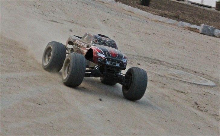 Off-Roader Traxxas Stampede 4x4 Vxl - Taget af Simon. billede 2