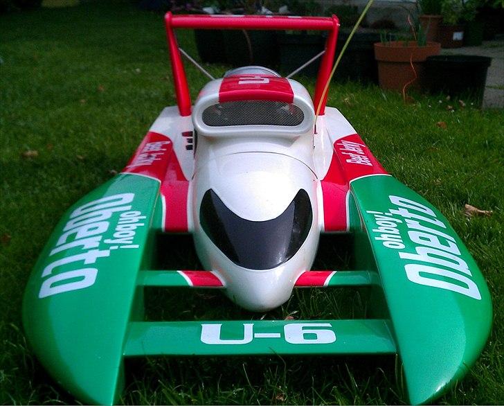 Båd XTreme Hobby XHB-450 26cc - Ser den ikke fræk ud ? billede 1