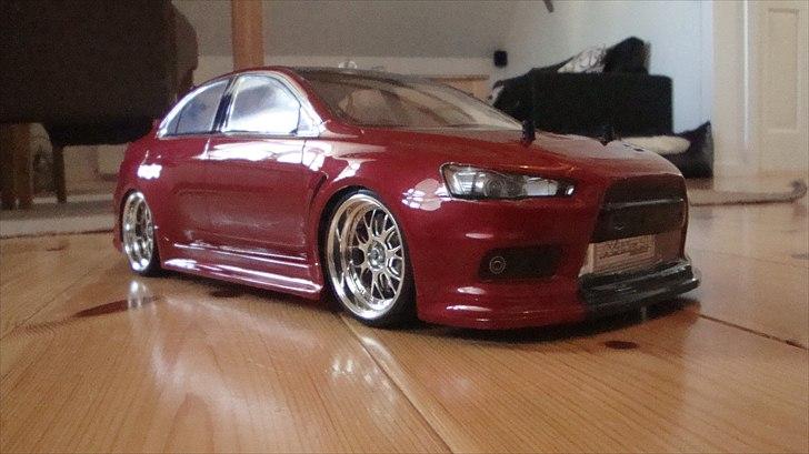 Bil Nanda Sniper (Bil 1) - Slukket
Mitsubishi Lancer Evo X (HPI - 200mm) billede 7