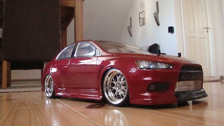 Bil Nanda Sniper (Bil 1) - Positionslys
Mitsubishi Lancer Evo X (HPI - 200mm) billede 9