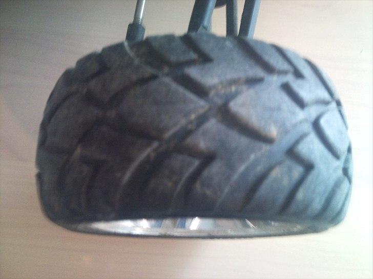 Truck Jato 3,3 2 WD 2,4 GHz - sådan ser mønsteret ud på en standardt Jato 3,3 :) billede 2