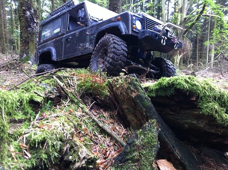 Bil Defender - Axial SCX10 billede 4