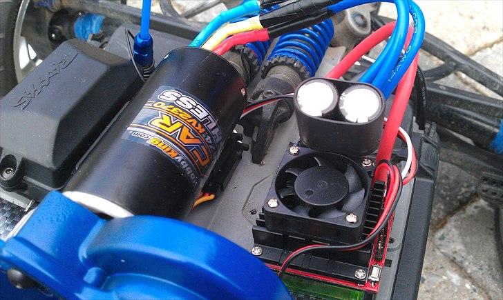 Off-Roader Traxxas E-Revo Brushless billede 14