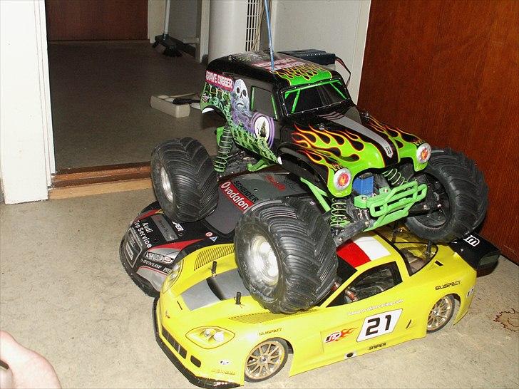 Off-Roader Traxxas Monster Jam: Grave Digger billede 7