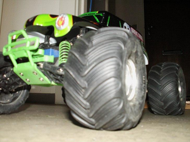 Off-Roader Traxxas Monster Jam: Grave Digger billede 5