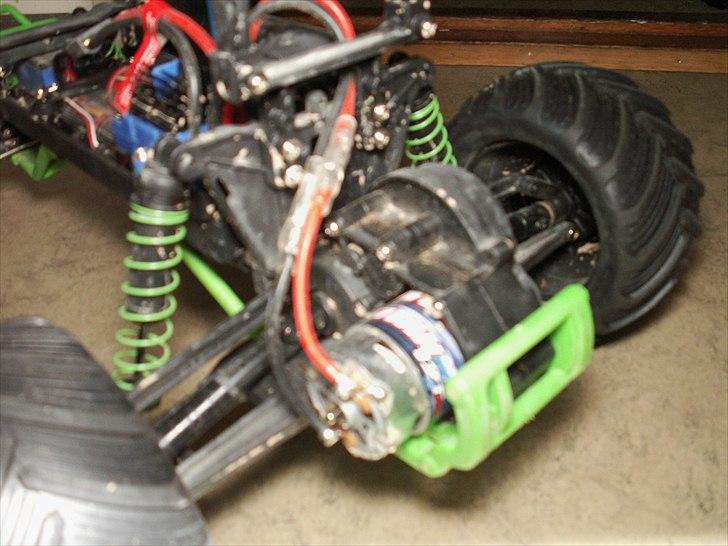 Off-Roader Traxxas Monster Jam: Grave Digger billede 11