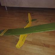 Fly Hjemmebygget Trainer