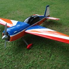 Fly Phoenix YAK 54 (død)